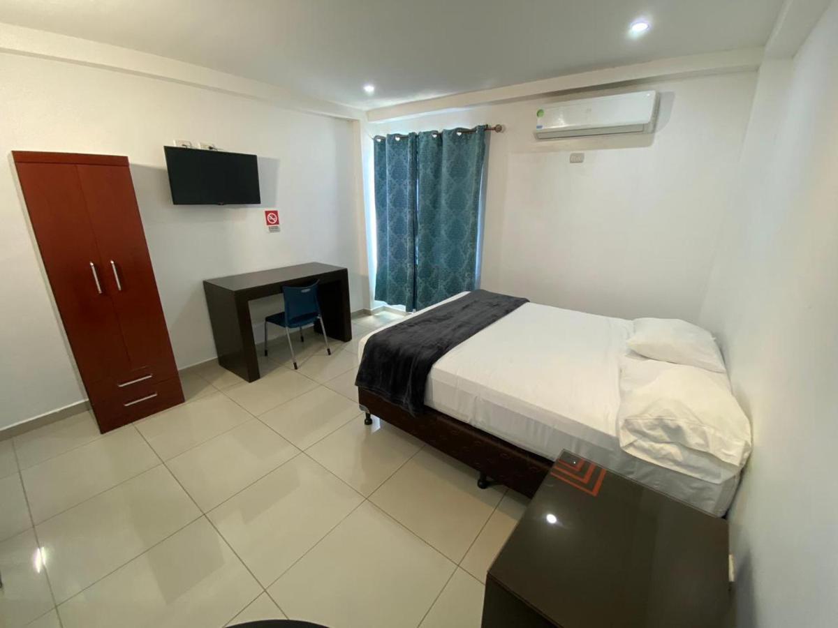 Micro Hotel Rio De Piedras San Pedro Sula Bagian luar foto