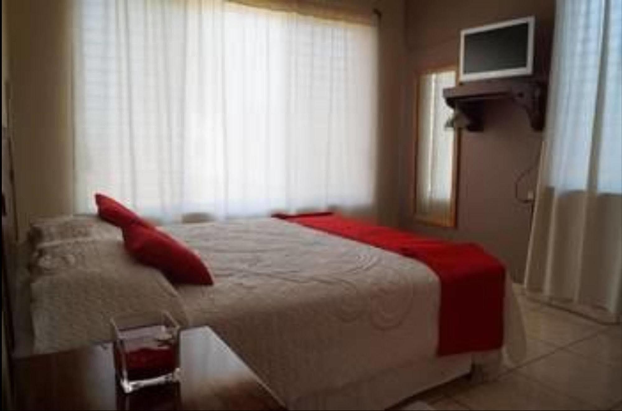 Micro Hotel Rio De Piedras San Pedro Sula Bagian luar foto