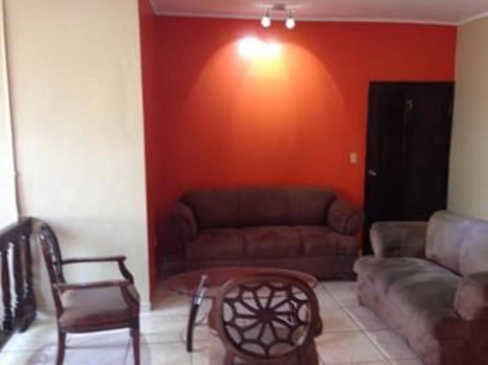 Micro Hotel Rio De Piedras San Pedro Sula Bagian luar foto