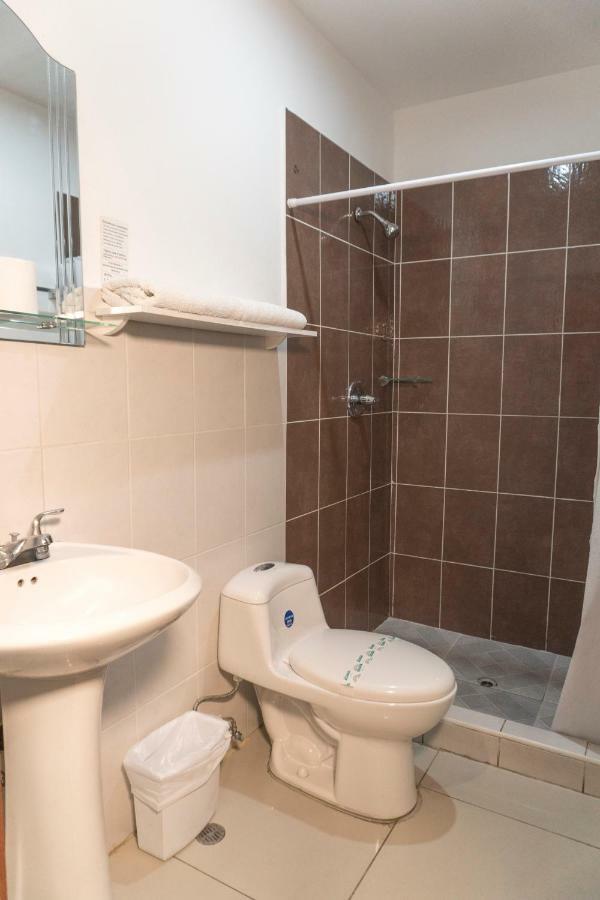 Micro Hotel Rio De Piedras San Pedro Sula Bagian luar foto
