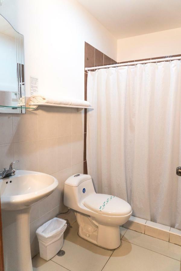 Micro Hotel Rio De Piedras San Pedro Sula Bagian luar foto
